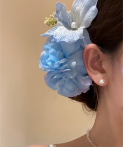 Blue Floral Hair Clip for Women - Early Spring Temperament Hair Accessory, Sweet Vacation Style Hairpin, Trendy Floral Design