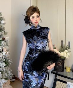 Blue Printed Stretchy Thin Velvet Pleated Sleeveless High-Neck Qipao Dress - Fashionable Chinese Style for Modern Elegance