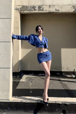 Blue Short Blazer and Low-Waisted Skirt Suit Set â€“ Chic Two-Piece Outfit for Effortless Style, Perfect for Personal Use and Special Occasions