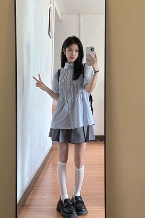 Blue Short-Sleeved Casual Shirt for Women - Trendy Loose Fit Summer Style, College Chic, High-End Fashion Must-Have