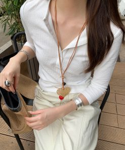 Bohemian Ethnic Heart Hollow Pendant Necklace for Women, Long Clavicle Chain, Versatile Niche Design Accessory