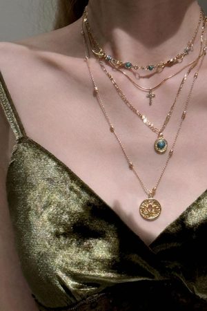 Bohemian Hollow Flower Pendant Cross Necklace for Women, Vintage Gold Multi-Layered Clavicle Chain Accessory