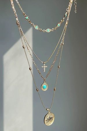 Bohemian Hollow Flower Pendant Cross Necklace for Women, Vintage Gold Multi-Layered Clavicle Chain Accessory