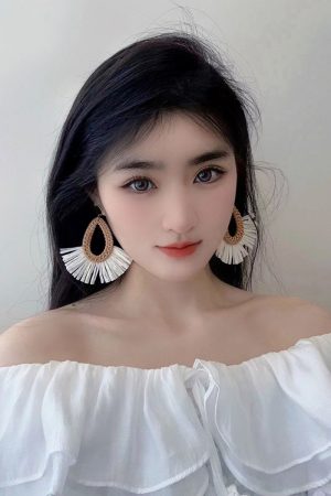 Bohemian Raffia Woven Tassel Earrings for Women - Exaggerated Ethnic Style Island Vacation Accessories