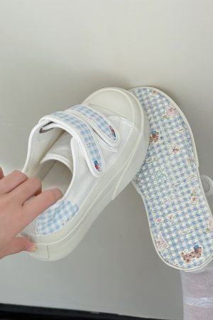 Breathable Canvas Sneakers for Women - Thick-Soled White Velcro Shoes for Summer 2025, Versatile Student Footwear