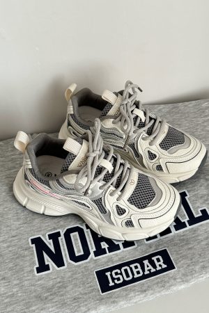 Breathable Mesh Dad Shoes for Women - 2025 New Thick-Soled Height-Increasing Casual Sports Running Sneakers