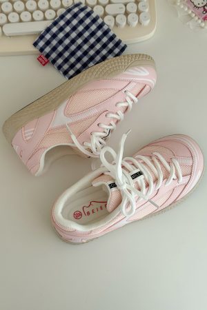Breathable Mesh Training Shoes for Women - 2025 Summer Thick-Soled Versatile White Sneakers for Fitness and Everyday Wear