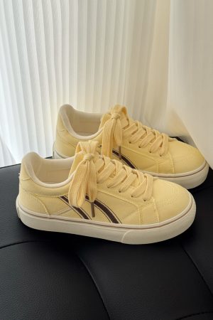 Breathable Women's Canvas Board Shoes - Thick-Soled Casual White Sneakers for Summer 2025, Perfect for Y2K and Street Style