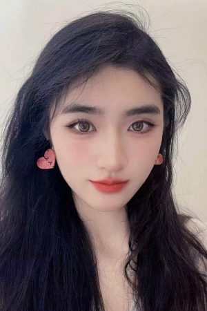 Broken Heart Earrings for Women - Exaggerated Dark Sweet Style, Contrasting Colors, Fun Ear Clips, Unique Fashion Accessories