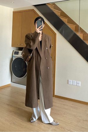 Brown Mid-Length Double-Breasted Wool Coat for Women, Elegant Vintage Tailored Slim Fit for Autumn and Winter Fashion