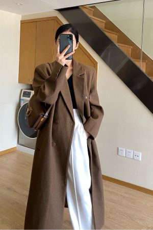 Brown Mid-Length Double-Breasted Wool Coat for Women, Elegant Vintage Tailored Slim Fit for Autumn and Winter Fashion