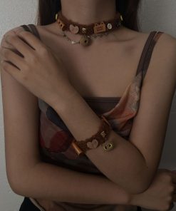Brown Plush Cat Necklace Choker - Trendy Clavicle Chain for Girls, Cute Sweet Accessory, Perfect for Sweater Looks