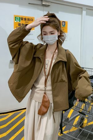 Brown Stand-Up Collar Windbreaker Jacket for Women, 2025 Spring Korean Style, Loose Casual Fit for Petite Sizes
