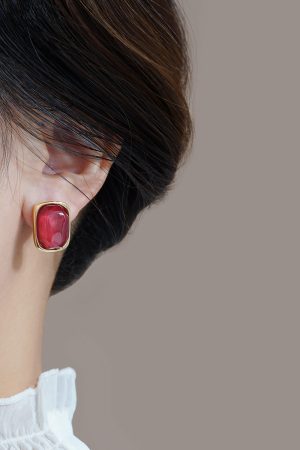 Burgundy Vintage Square Earrings - Small Chanel-Style Studs, Unique Face-Enhancing Design, Elegant High-End Fashion Jewelry