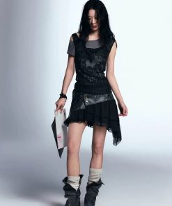 Business Casual Outfits, Church Outfit Christmas - Gothic Top