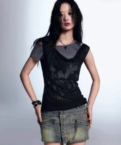 Business Casual Outfits, Church Outfit Christmas - Gothic Top