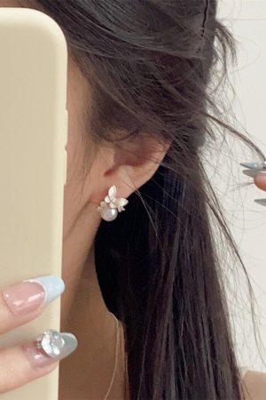 Butterfly Pearl Stud Earrings for Women - Gentle, Cute, and Exquisite Design - Versatile High-End Fashion Jewelry