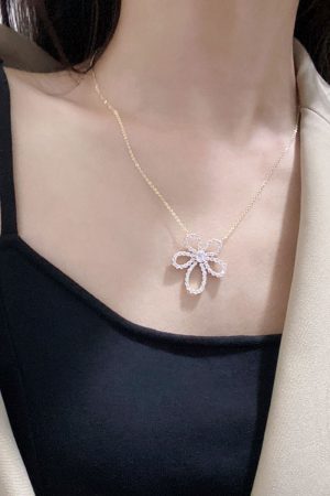 Camellia Flower Necklace for Women, Diamond-Encrusted Pendant, Long Clavicle Chain, Super Fairy Design, Versatile Floral Jewelry