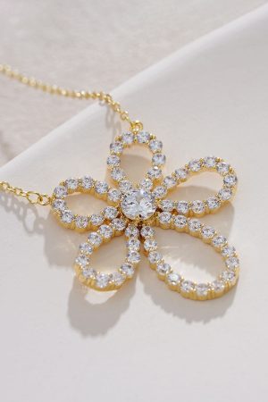 Camellia Flower Necklace for Women, Diamond-Encrusted Pendant, Long Clavicle Chain, Super Fairy Design, Versatile Floral Jewelry