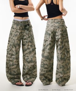 Camouflage Cargo Pants for Women - American-Style Curved Knife Design, Multi-Pocket, Loose Straight-Leg, Wasteland Casual Wear