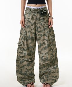 Camouflage Cargo Pants for Women - American-Style Curved Knife Design, Multi-Pocket, Loose Straight-Leg, Wasteland Casual Wear