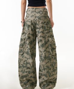 Camouflage Cargo Pants for Women - American-Style Curved Knife Design, Multi-Pocket, Loose Straight-Leg, Wasteland Casual Wear