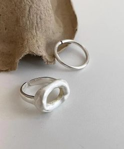 Capsule Wardrobe Women, Girl Style Outfits - Circle Ring