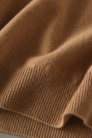Cashmere Knit Sweater for Women - Soft Round Neck Loose Fit Pullover, Classic Slimming Silhouette, Perfect for Chic Layering