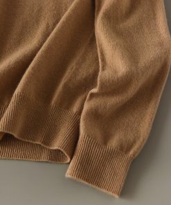 Cashmere Knit Sweater for Women - Soft Round Neck Loose Fit Pullover, Classic Slimming Silhouette, Perfect for Chic Layering