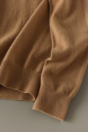Cashmere Knit Sweater for Women - Soft Round Neck Loose Fit Pullover, Classic Slimming Silhouette, Perfect for Chic Layering