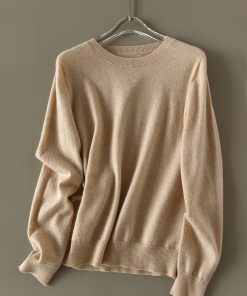 Cashmere Knit Sweater for Women - Soft Round Neck Loose Fit Pullover, Classic Slimming Silhouette, Perfect for Chic Layering