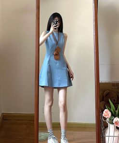Casual French-Style Sleeveless Dress for Women, Waist-Cinching A-Line Design, Elegant Round Neck Short Skirt for Summer