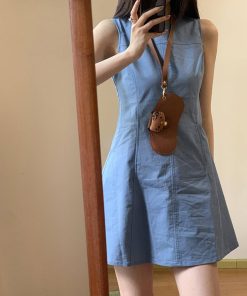Casual French-Style Sleeveless Dress for Women, Waist-Cinching A-Line Design, Elegant Round Neck Short Skirt for Summer