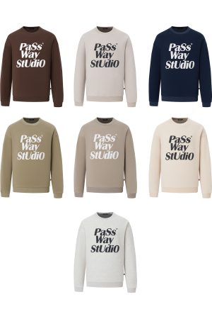Casual Loose-Fit Large Logo Round Neck Sweatshirt for Couples - Thin Fleece Long Sleeve Pullover for Spring and Autumn