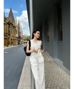 Casual Old Money Sleeveless Tencel Linen Shirt Vest for Effortless 90s Style