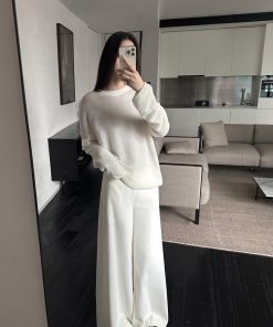 Casual Relaxed Wool Sweater for Women - Versatile Long Sleeve Top in Lazy Row Style, High-Quality Knit Fashion