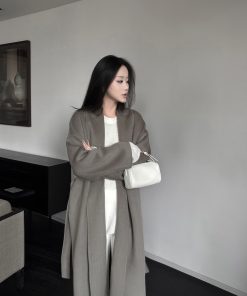 Casual Relaxed Wool Sweater for Women - Versatile Long Sleeve Top in Lazy Row Style, High-Quality Knit Fashion