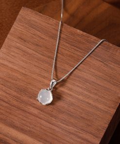 Chalcedony Pendant Necklace for Women - High-End Clavicle Chain Accessory - Light Luxury Design for Summer 2025