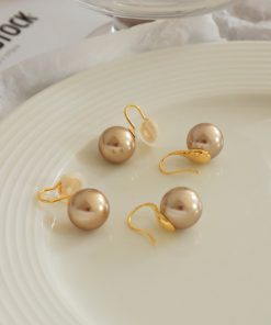 Champagne Gold Clip-On Ear Studs Earrings - French Style Simple Versatile Design for Non-Pierced Ears, Y2K Korean Fashion Accessory