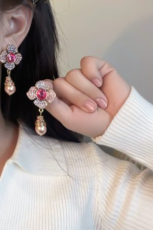 Champagne Pearl Flower Earrings - Vintage Palace Style with Crystal Inlay - 2025 Niche Design for Elegant Fashion