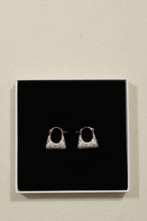 Chanel-Style High-End Stud Earrings for Women, Trendy 2025 Niche Design Clip-On Ear Accessories for Summer