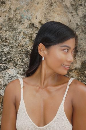 Chanel-Style High-End Stud Earrings for Women, Trendy 2025 Niche Design Clip-On Ear Accessories for Summer