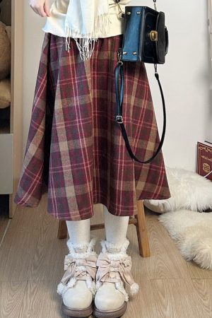 Checkered Pudding Bear JK A-Line Mid-Length Skirt for Small Figures, Flattering Design that Hides Hips and Slims Down, Y2K Fashion