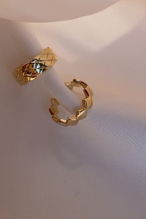 Chic Asymmetrical Ear Clips for Women, Korean Style, No Ear Holes, High-End 2025 Fashion Earrings for Influencers