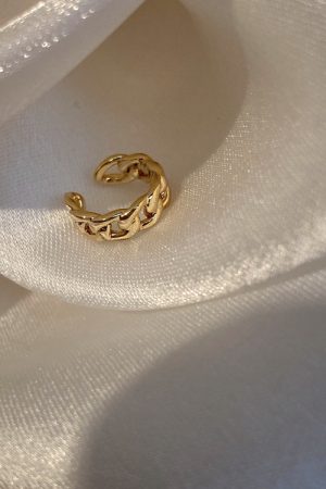 Chic Asymmetrical Ear Clips for Women, Korean Style, No Ear Holes, High-End 2025 Fashion Earrings for Influencers
