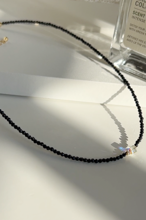 Chic Black Crystal Small Square Sugar Freshwater Pearl Diamond Ball Choker Necklace - High-End Korean Style Clavicle Chain