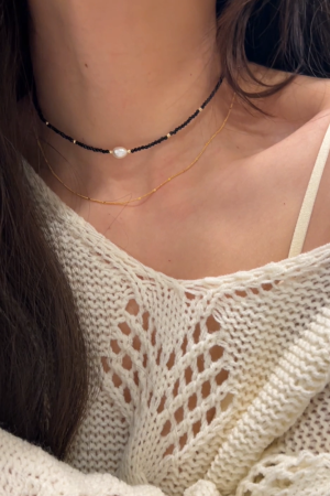 Chic Black Crystal Small Square Sugar Freshwater Pearl Diamond Ball Choker Necklace - High-End Korean Style Clavicle Chain