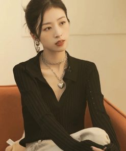 Chic Black V-Neck Knitted Sweater for Early Autumn - Stylish Zhou Yutong Inspired Design, Perfect for 90s and Y2K Fashion Lovers