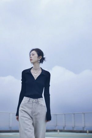 Chic Black V-Neck Knitted Sweater for Early Autumn - Stylish Zhou Yutong Inspired Design, Perfect for 90s and Y2K Fashion Lovers