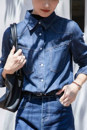 Chic Blue Denim Shirt Jacket for Women - Retro 90s Loose Layered Top for Autumn 2025 Fashion